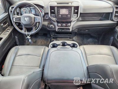 Zdjęcie 8 z 12 samochodu: 2024 RAM 2500 TRADESMAN VIN:3C6UR5HJ6RG173796 - miniatura