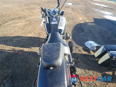 Zdjęcie 6 z 9 samochodu: 2012 HARLEY-DAVIDSON FLSTFB FATBOY LO VIN:1HD1JNV18CB020357 - miniatura