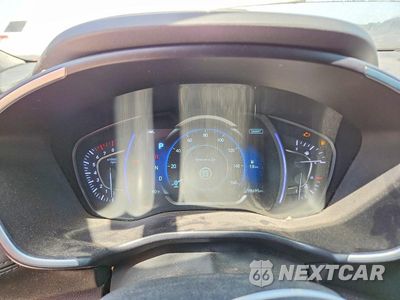 Zdjęcie 9 z 12 samochodu: 2019 HYUNDAI SANTA FE ULTIMATE 2.0T VIN:5NMS5CAA2KH059721 - miniatura