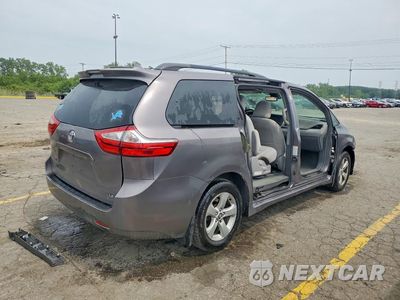 Trzecie zdjęcie samochodu z tyłu: 2019 TOYOTA SIENNA LE VIN:5TDKZ3DC6KS008382 - miniatura