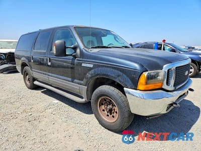 Czwarte zdjęcie samochodu z boku: 2004 FORD EXCURSION XLT VIN:1FMNU40L84EA00750 - miniatura