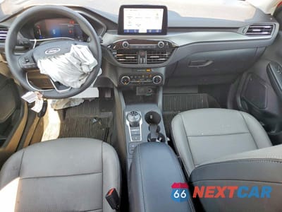 Zdjęcie 8 z 13 samochodu: 2025 FORD ESCAPE ACTIVE VIN:1FMCU9GN0SUB69269 - miniatura