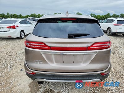 Zdjęcie 6 z 13 samochodu: 2019 LINCOLN MKC RESERVE VIN:5LMCJ3C97KUL15565 - miniatura