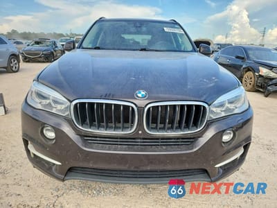 Piąte zdjęcie samochodu w środku: 2016 BMW X5 XDRIVE35I VIN:5UXKR0C50G0P23104 - miniatura