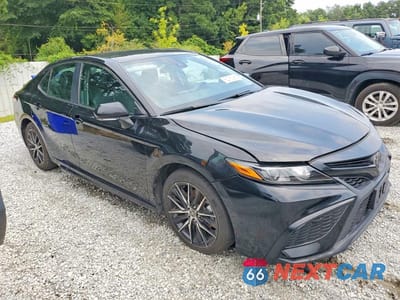 Czwarte zdjęcie samochodu z boku: 2024 TOYOTA CAMRY SE VIN:4T1G11AK4RU189447 - miniatura