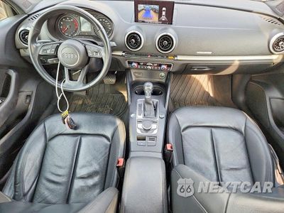 Zdjęcie 8 z 12 samochodu: 2018 AUDI A3 PREMIUM VIN:WAUB8GFF0J1071956 - miniatura