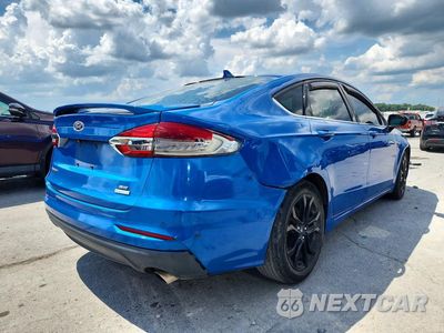 Trzecie zdjęcie samochodu z tyłu: 2019 FORD FUSION SE VIN:3FA6P0HD1KR285622 - miniatura