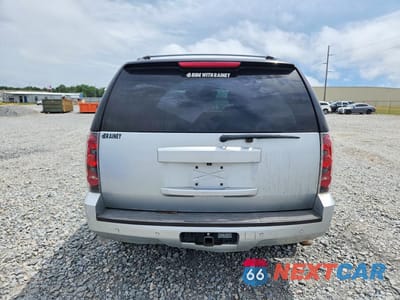 Zdjęcie 6 z 13 samochodu: 2013 GMC YUKON SLT VIN:1GKS2CE04DR292626 - miniatura