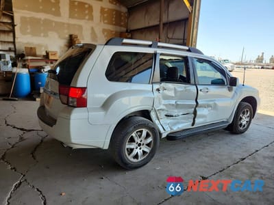 Trzecie zdjęcie samochodu z tyłu: 2011 MITSUBISHI ENDEAVOR LS VIN:4A4JM2ASXBE016225 - miniatura