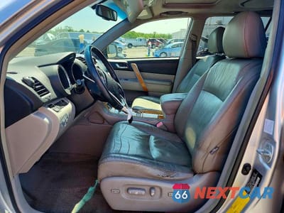 Zdjęcie 7 z 13 samochodu: 2009 TOYOTA HIGHLANDER HYBRID LIMITED VIN:JTEEW44AX92034216 - miniatura