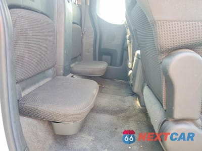Zdjęcie 10 z 13 samochodu: 2005 NISSAN FRONTIER SE VIN:1N6AD06W15C425248 - miniatura