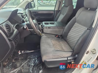Zdjęcie 7 z 12 samochodu: 2018 TOYOTA TUNDRA SR VIN:5TFRM5F15JX134035 - miniatura