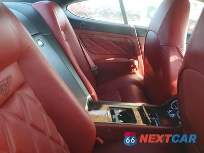 Zdjęcie 10 z 12 samochodu: 2005 BENTLEY CONTINENTL VIN:SCBCR63W45C027197 - miniatura