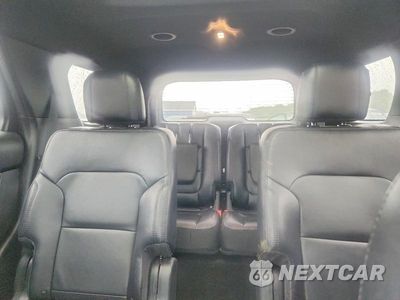 Zdjęcie 10 z 13 samochodu: 2018 FORD EXPLORER XLT VIN:1FM5K8D88JGC89423 - miniatura