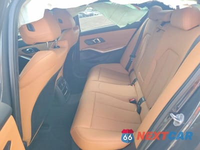 Zdjęcie 10 z 12 samochodu: 2026 BMW 3ER 330I VIN:WBA13LA07TFW47649 - miniatura