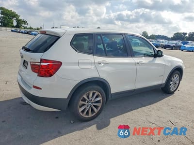 Trzecie zdjęcie samochodu z tyłu: 2013 BMW X3 XDRIVE28I VIN:5UXWX9C50D0A20936 - miniatura