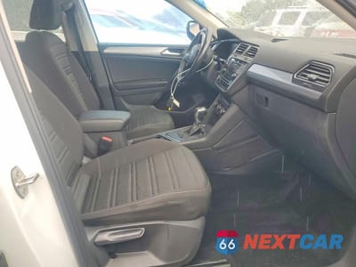 Zdjęcie 7 z 13 samochodu: 2023 VOLKSWAGEN TIGUAN S VIN:3VVRB7AX8PM031351 - miniatura