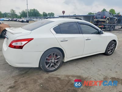 Trzecie zdjęcie samochodu z tyłu: 2010 NISSAN MAXIMA 3.5 S VIN:1N4AA5AP7AC830457 - miniatura