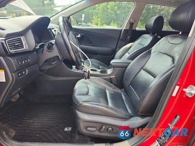 Zdjęcie 7 z 12 samochodu: 2017 KIA NIRO EX TOURING VIN:KNDCE3LC4H5049075 - miniatura