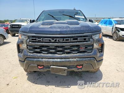 Piąte zdjęcie samochodu w środku: 2024 CHEVROLET SILVERADO K1500 TRAIL BOSS CUSTOM VIN:3GCUDCED9RG426412 - miniatura