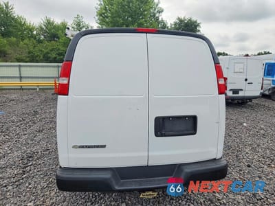 Zdjęcie 6 z 13 samochodu: 2020 CHEVROLET EXPRESS G2500 VIN:1GCWGAFG3L1275831 - miniatura