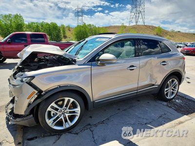 2019 LINCOLN MKC RESERVE 5LMCJ3D91KUL08609 - główne zdjęcie licytacji z USA - miniatura