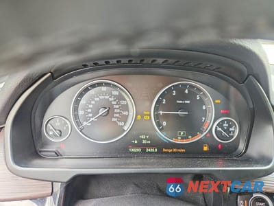 Zdjęcie 9 z 13 samochodu: 2018 BMW X5 SDRIVE35I VIN:5UXKR2C52J0Z14722 - miniatura