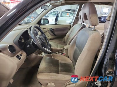 Zdjęcie 7 z 13 samochodu: 2001 TOYOTA RAV4 BASE VIN:JTEHH20V710086522 - miniatura