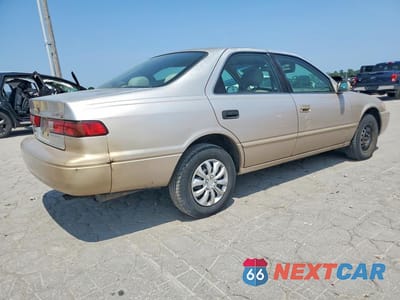 Trzecie zdjęcie samochodu z tyłu: 1997 TOYOTA CAMRY LE VIN:4T1BG22K0VU816927 - miniatura