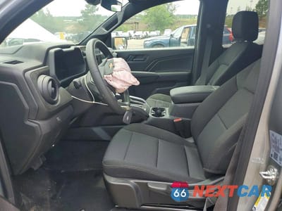 Zdjęcie 7 z 12 samochodu: 2026 CHEVROLET COLORADO VIN:1GCPSBEKXT1175207 - miniatura