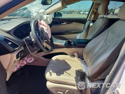 Zdjęcie 7 z 13 samochodu: 2017 LINCOLN MKX SELECT VIN:2LMPJ6KR1HBL35353 - miniatura