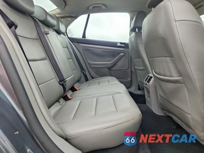 Zdjęcie 10 z 12 samochodu: 2007 VOLKSWAGEN JETTA WOLFSBURG VIN:3VWEG71KX7M181784 - miniatura