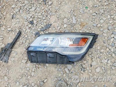 Zdjęcie 13 z 14 samochodu: 2017 FORD EXPLORER XLT VIN:1FM5K8DH9HGC59499 - miniatura
