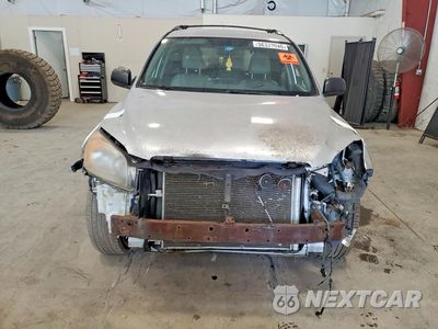 Piąte zdjęcie samochodu w środku: 2012 TOYOTA RAV4 BASE VIN:2T3JF4DV4CW217874 - miniatura