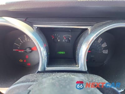 Zdjęcie 9 z 12 samochodu: 2005 FORD MUSTANG VIN:1ZVFT80N555116829 - miniatura