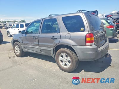 Drugie zdjęcie samochodu z przodu: 2005 FORD ESCAPE XLT VIN:1FMYU93115KD85740 - miniatura