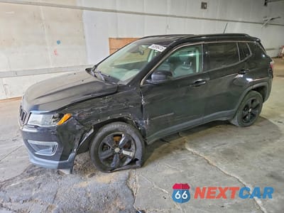 2018 JEEP COMPASS LATITUDE 3C4NJDBB2JT345205 - główne zdjęcie licytacji z USA - miniatura