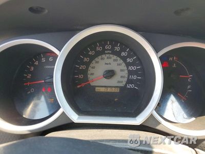 Zdjęcie 9 z 12 samochodu: 2005 TOYOTA TACOMA DOUBLE CAB VIN:5TELU42N95Z049822 - miniatura