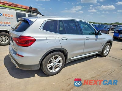 Trzecie zdjęcie samochodu z tyłu: 2020 BMW X3 SDRIVE30I VIN:5UXTY3C00L9B69956 - miniatura