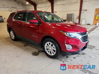 Czwarte zdjęcie samochodu z boku: 2020 CHEVROLET EQUINOX LT VIN:2GNAXUEV6L6122022 - miniatura