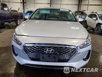 Piąte zdjęcie samochodu w środku: 2018 HYUNDAI ELANTRA GT BASE VIN:KMHH35LE0JU028949 - miniatura