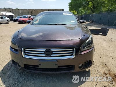 Piąte zdjęcie samochodu w środku: 2013 NISSAN MAXIMA 3.5 S VIN:1N4AA5AP0DC847556 - miniatura
