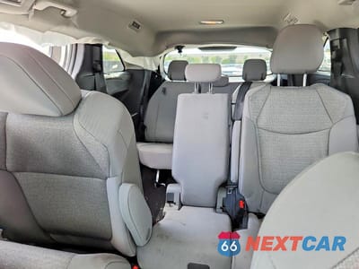 Zdjęcie 10 z 13 samochodu: 2026 TOYOTA SIENNA LE VIN:5TDKRKEC2TS290336 - miniatura