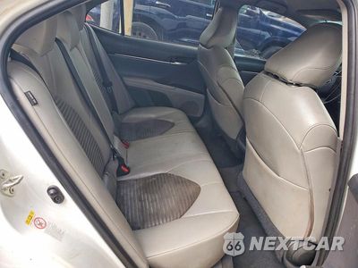 Zdjęcie 10 z 12 samochodu: 2018 TOYOTA CAMRY SE VIN:4T1B11HK2JU085785 - miniatura