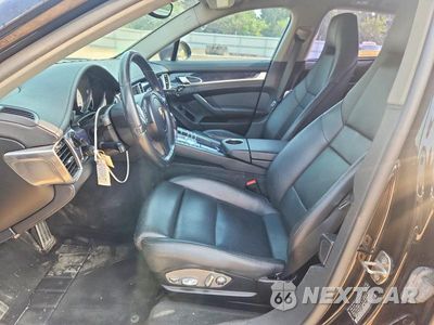 Zdjęcie 7 z 13 samochodu: 2011 PORSCHE PANAMERA S VIN:WP0AB2A72BL061194 - miniatura