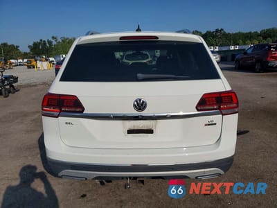 Zdjęcie 6 z 13 samochodu: 2018 VOLKSWAGEN ATLAS SEL PREMIUM VIN:1V2NR2CA7JC546904 - miniatura