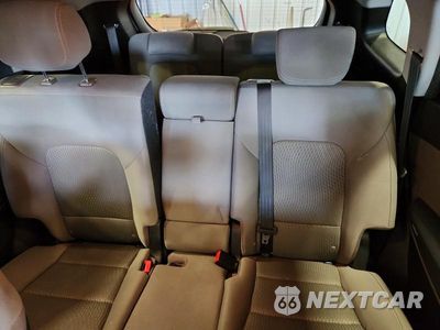 Zdjęcie 10 z 13 samochodu: 2018 HYUNDAI SANTA FE SE VIN:KM8SMDHF1JU276772 - miniatura