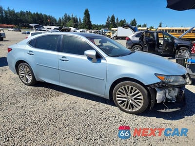 Czwarte zdjęcie samochodu z boku: 2013 LEXUS ES 350 VIN:JTHBK1GG3D2010056 - miniatura