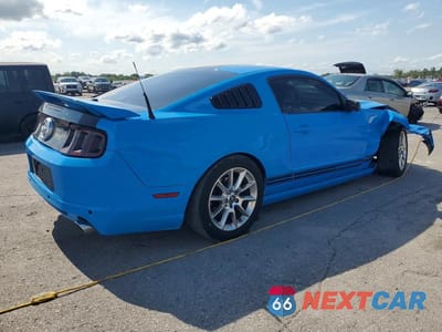 Trzecie zdjęcie samochodu z tyłu: 2014 FORD MUSTANG VIN:1ZVBP8AM0E5245120 - miniatura