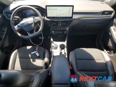 Zdjęcie 8 z 13 samochodu: 2023 FORD ESCAPE ST LINE VIN:1FMCU0MN4PUA67464 - miniatura